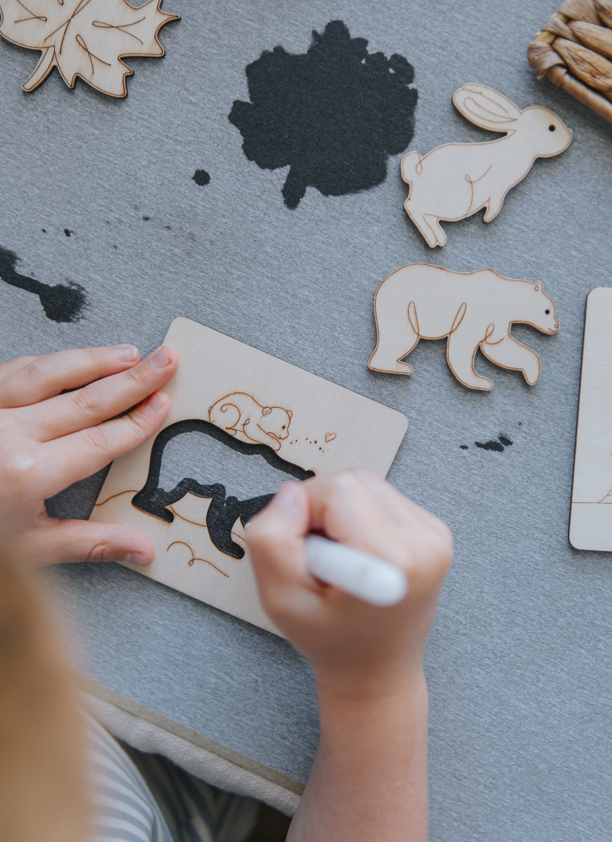 Stencil, Stamp & Spray Set